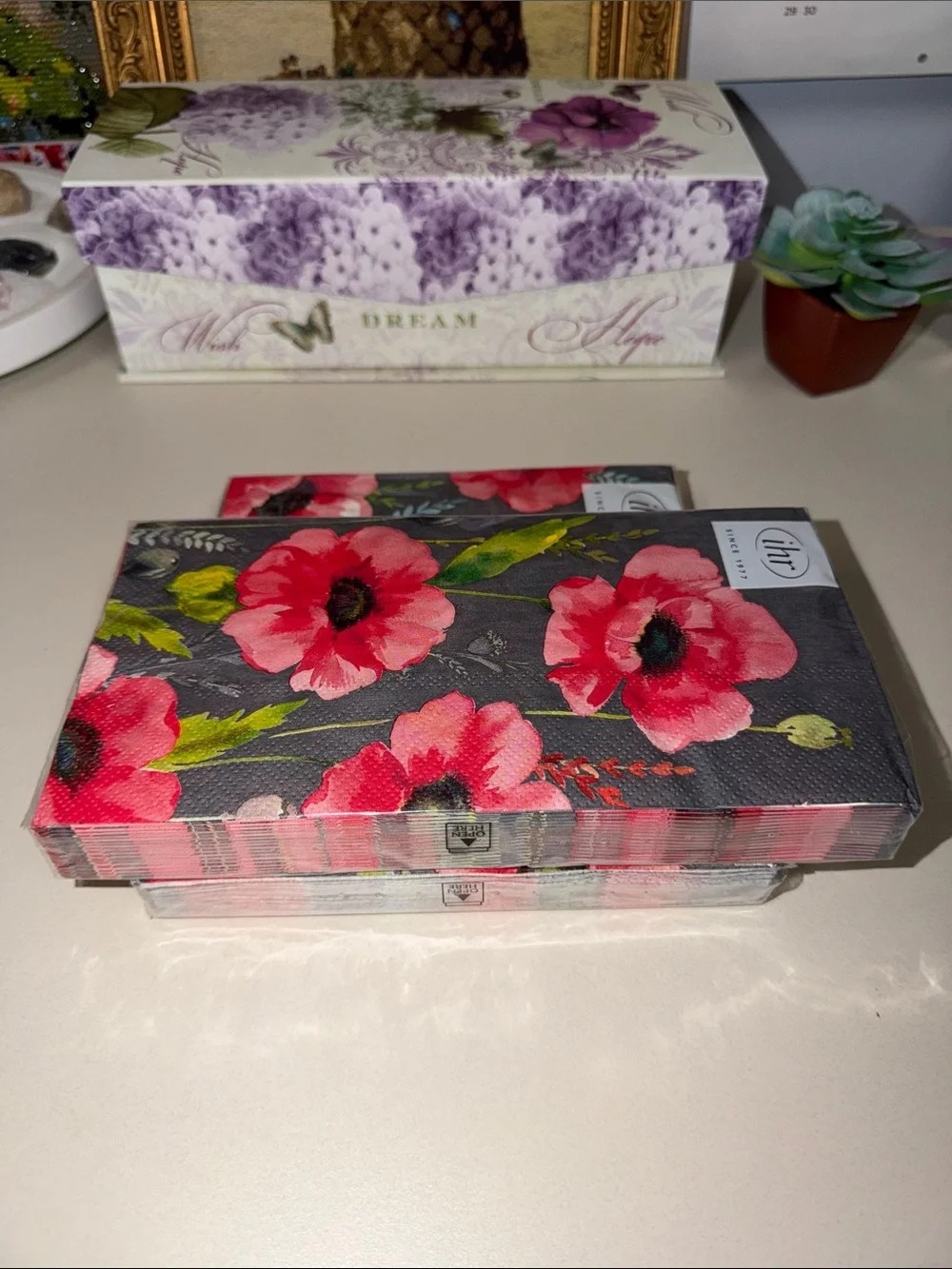 ihr Gray Red Green Field Poppy Matching Square & Rectangular Lunch Napkins